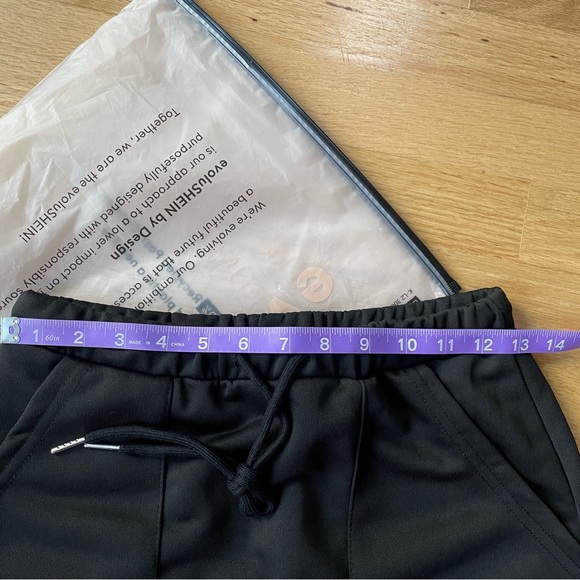 Black Mid-length Casual Black Skirt Size XS NEW - Picture 7 of 8